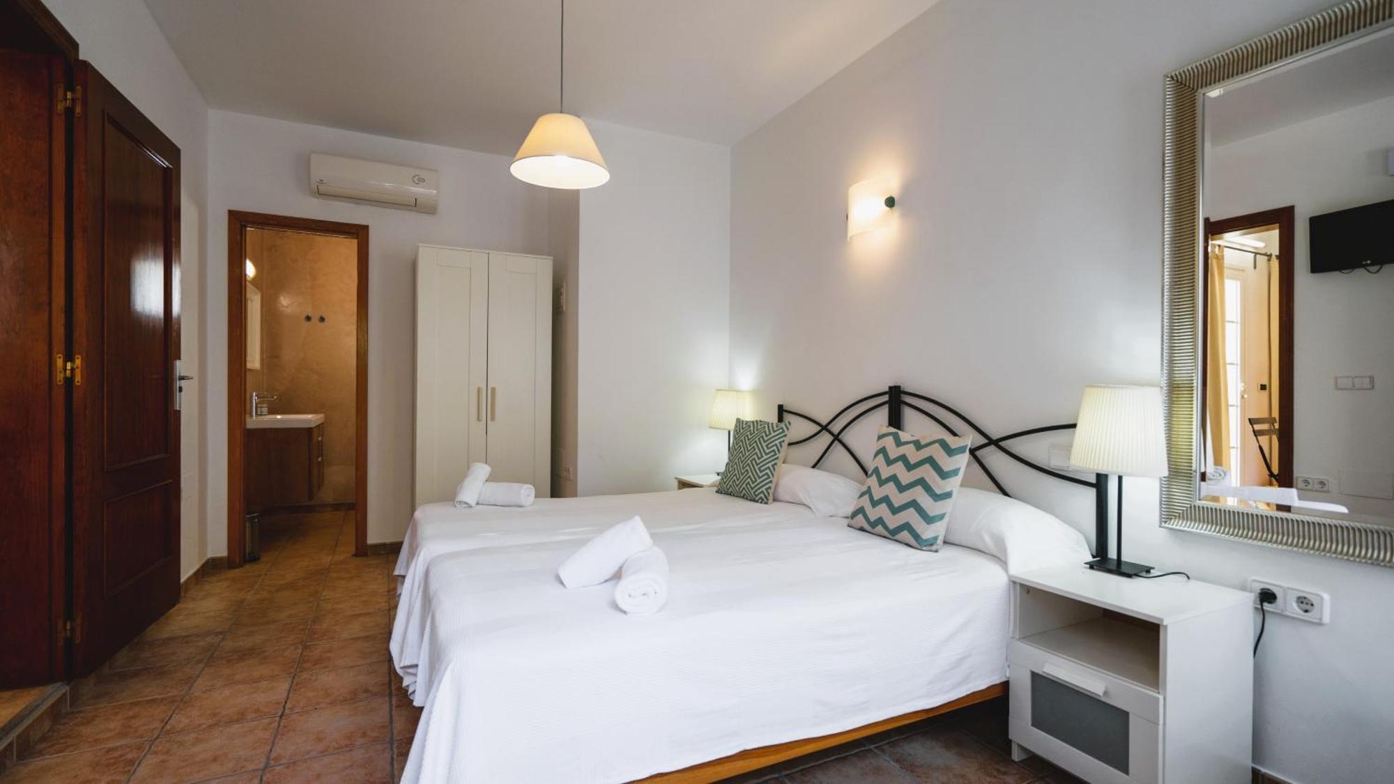 Apartamentos Es Pou - Emar Hotels San Ferrán de ses Roques Esterno foto
